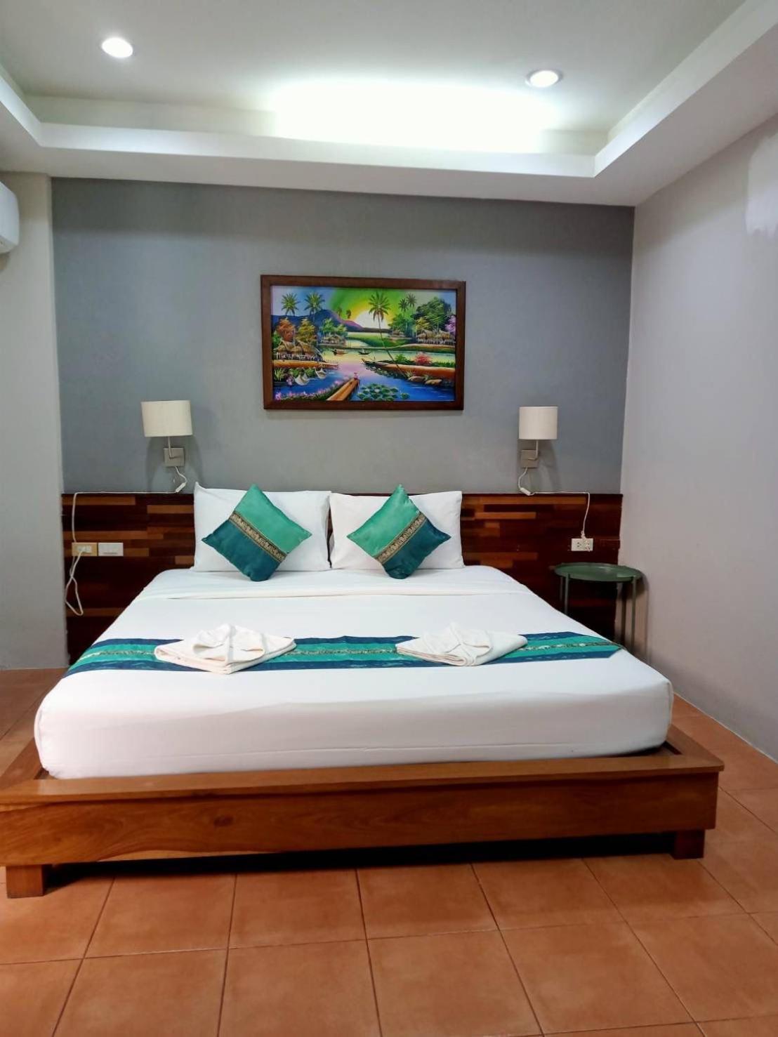 Hotel Memory 2 Phuket Esterno foto