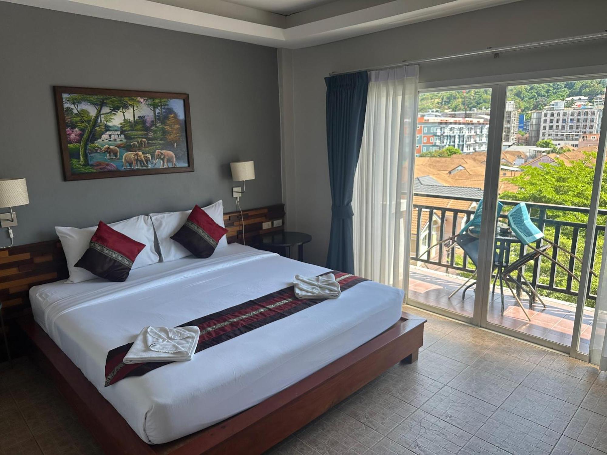 Hotel Memory 2 Phuket Esterno foto